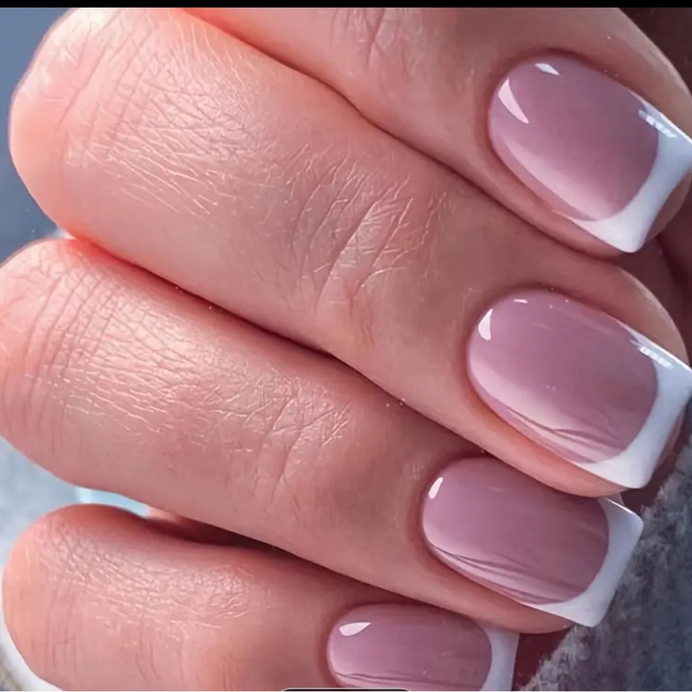24pcs Press Ons Short Square White French Tip